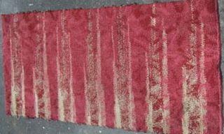 Rug Abstract stripe red w/cream (0.9m x 1.70m)