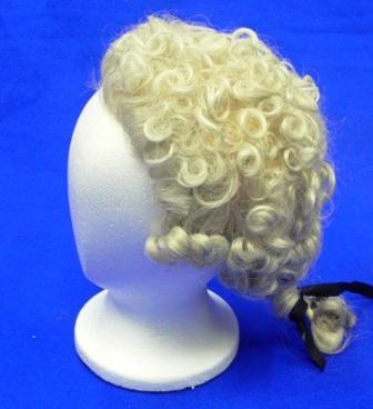 Judge's Wig 52173 side (larger curl)