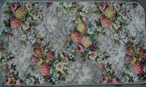 Rug Floral Grey w/pink  yellow (0.52m x 1.48m)