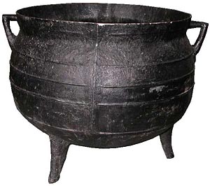 Cauldron Large Fibreglass (H65cm x D70cm)